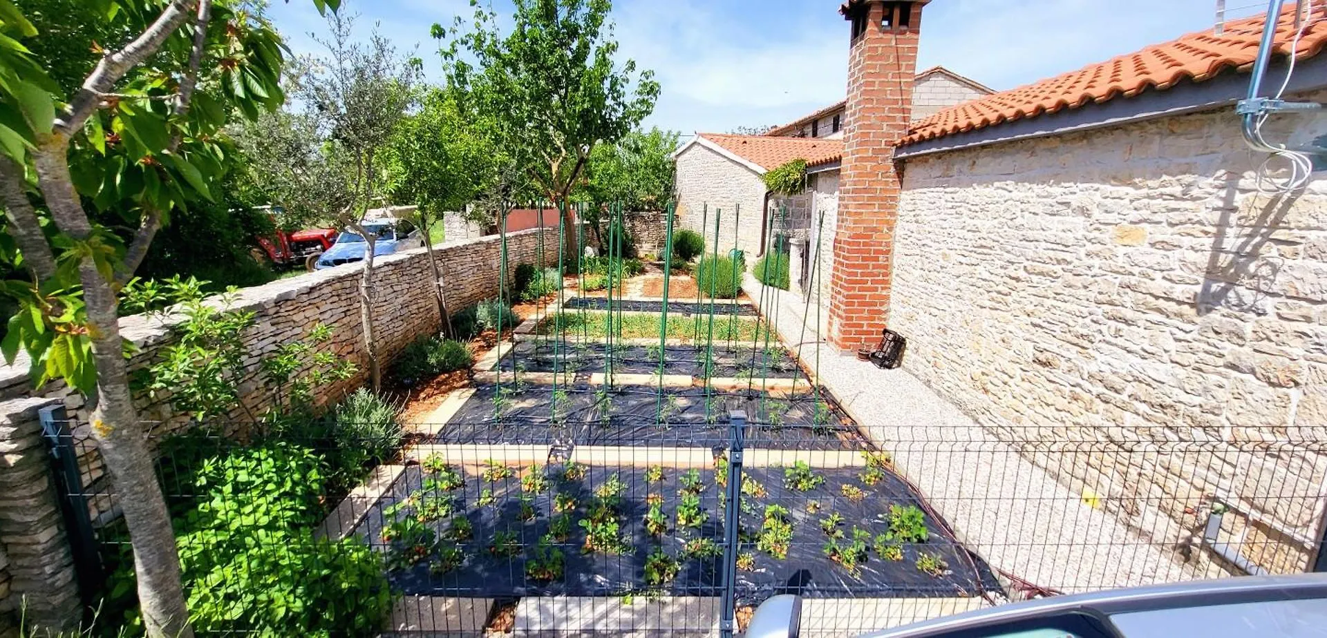 Villa Indigenous House Komez Stokovci Croatia